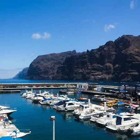 Beachfront & Sunny Gigantes Appartement